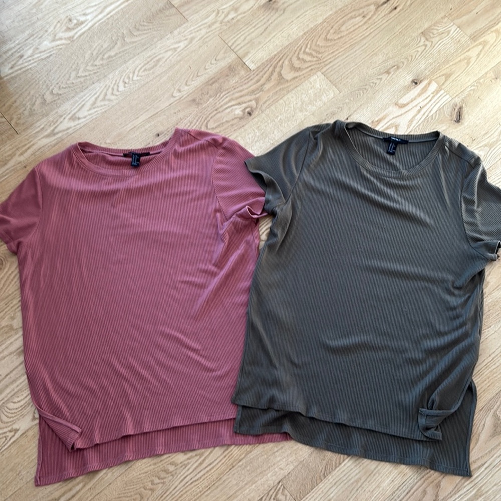 Forever 21 Short Sleeve Tees - Pink and Olive